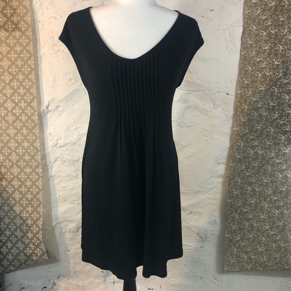 Eileen Fisher Dresses & Skirts - Eileen Fisher 100% silk dress